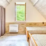 2 Bedroom Pet Friendly In * Saint-Rabier
